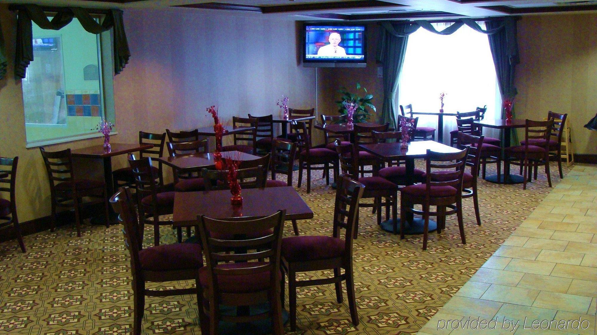 Holiday Inn Express Lebanon By Ihg Restoran gambar
